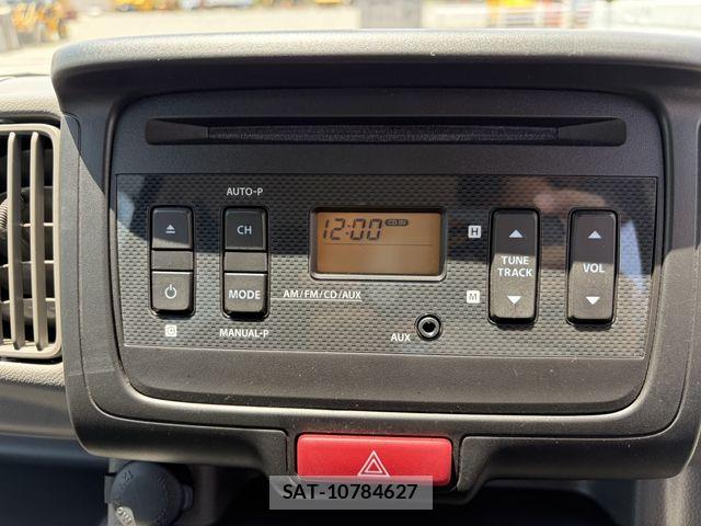 Suzuki EVERY 2020-01 8365828-16
