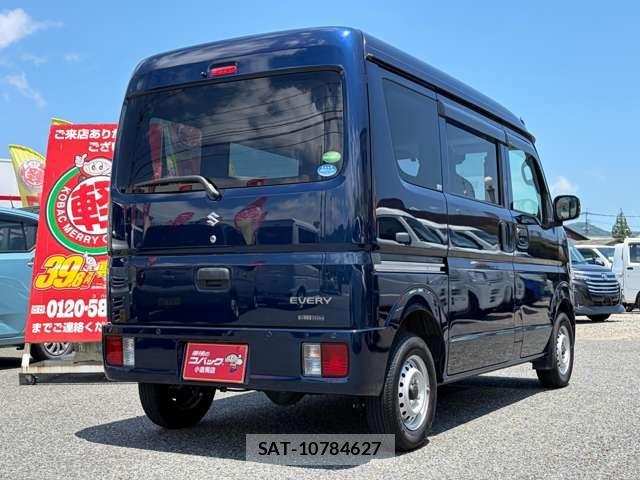 Suzuki EVERY 2020-01 8365828-4