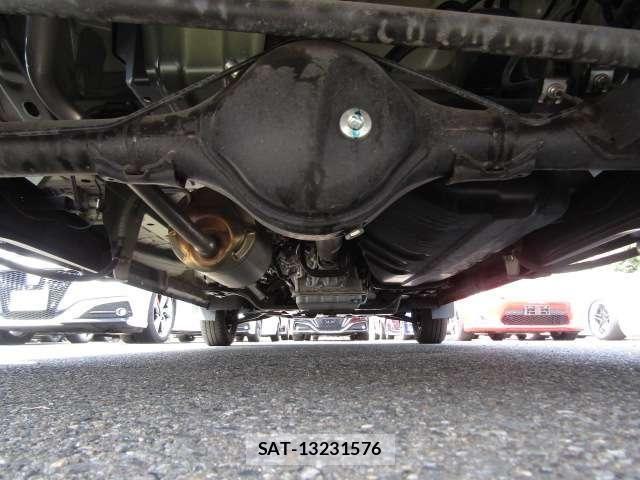 Suzuki EVERY 2022-11 8365821-10