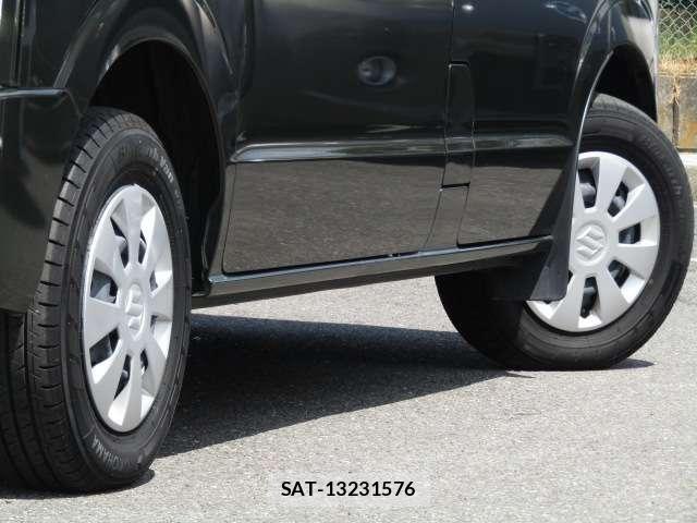 Suzuki EVERY 2022-11 8365821-26