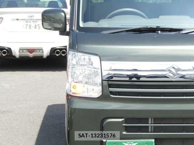 Suzuki EVERY 2022-11 8365821-7