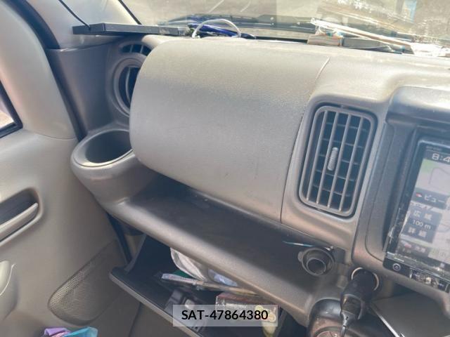 Suzuki EVERY 2018-08 8365837-12