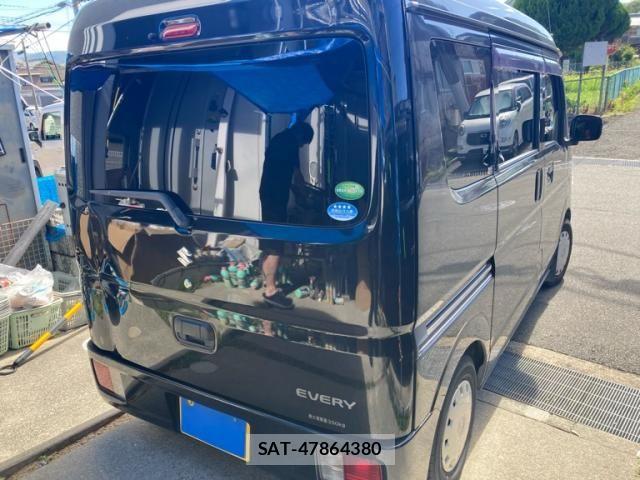 Suzuki EVERY 2018-08 8365837-1