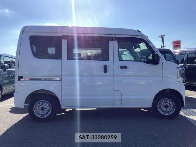 Suzuki EVERY 2021-08 8365822-14