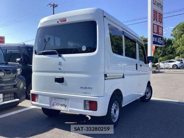 Suzuki EVERY 2021-08 8365822-15
