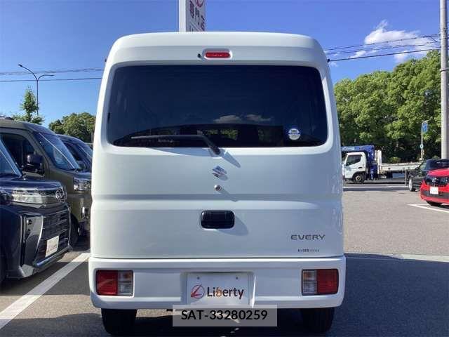 Suzuki EVERY 2021-08 8365822-16
