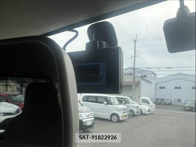 Suzuki EVERY 2021-07 8365830-25