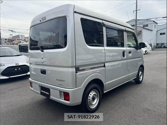 Suzuki EVERY 2021-07 8365830-7