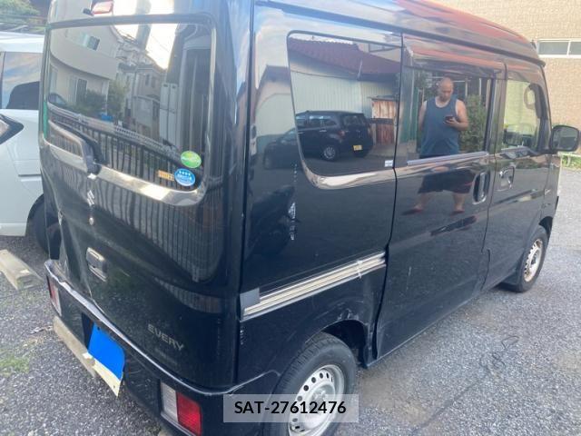 Suzuki EVERY 2018-10 8365838-3