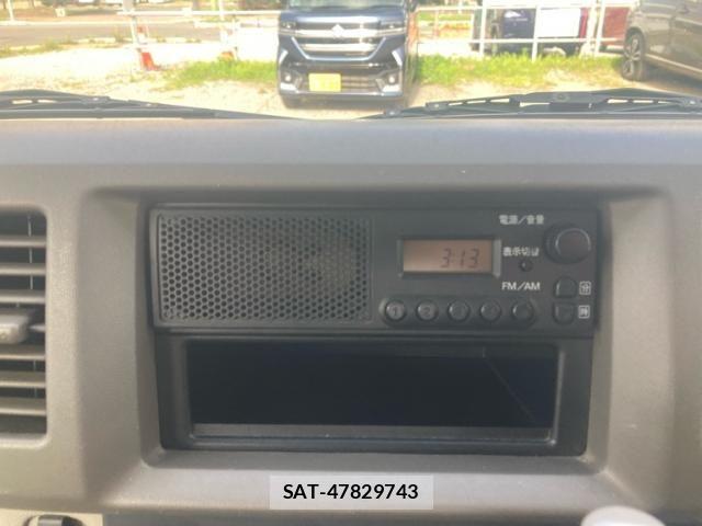 Suzuki EVERY 2009-03 8365840-13