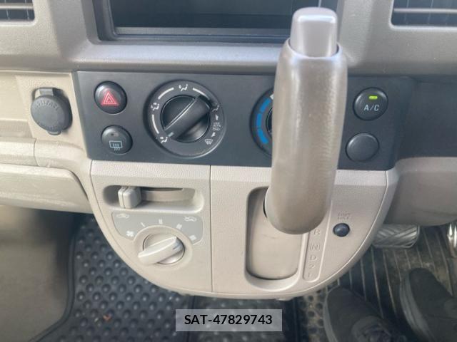 Suzuki EVERY 2009-03 8365840-14