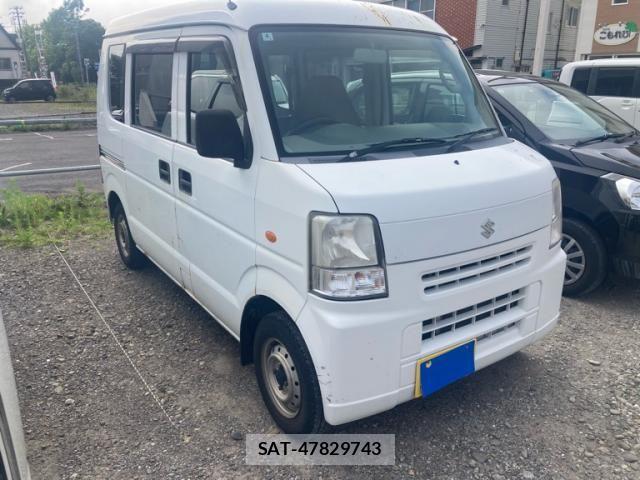 Suzuki EVERY 2009-03 8365840-1