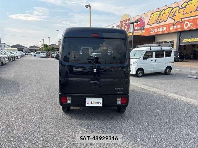 Suzuki EVERY 2024-12 8365809-17