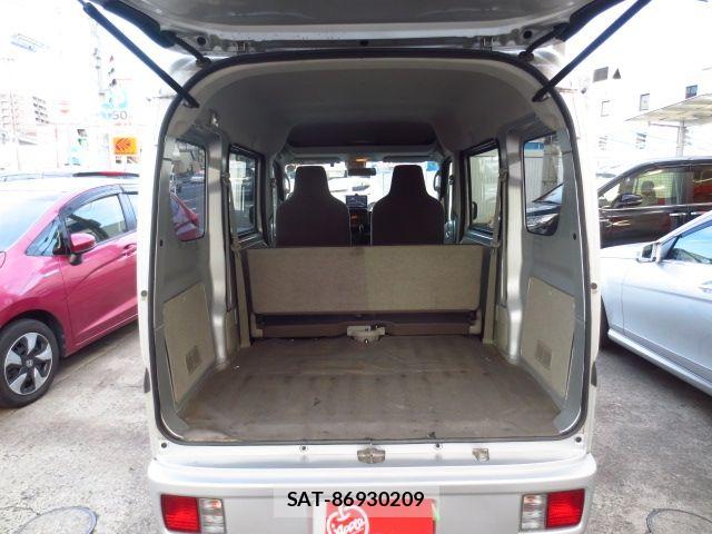 Suzuki EVERY 2016-08 8365831-6