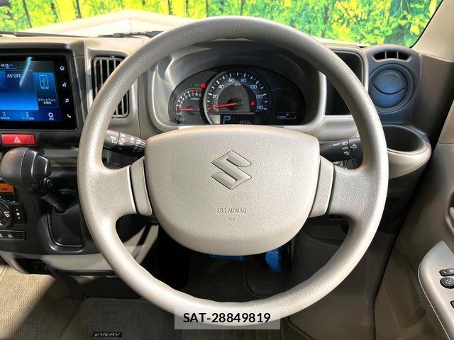 Suzuki EVERY 2025-09 8365806-8