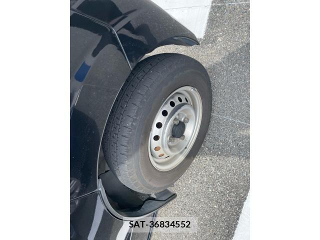 Suzuki EVERY 2017-09 8365835-16
