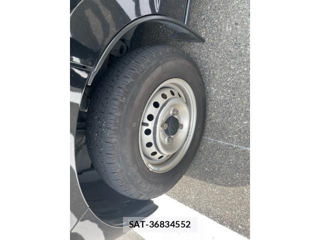 Suzuki EVERY 2017-09 8365835-18