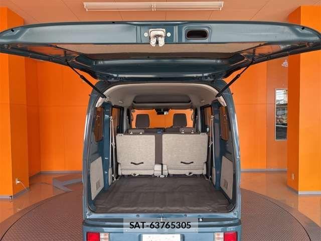 Suzuki EVERY 2024-12 8365808-11