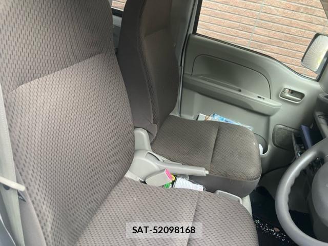 Suzuki EVERY 2016-08 8365836-12