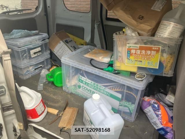 Suzuki EVERY 2016-08 8365836-13