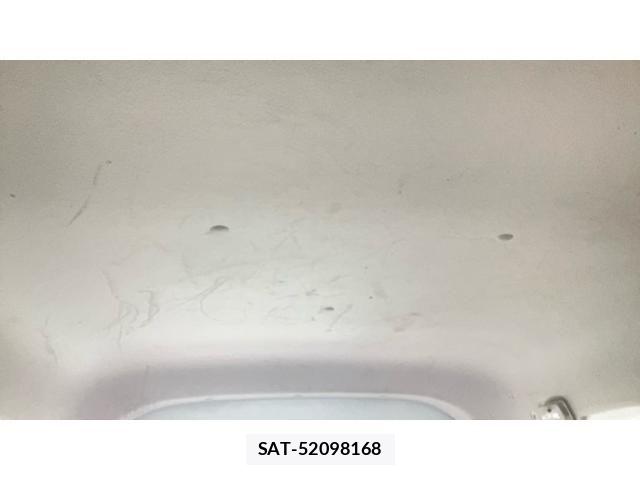 Suzuki EVERY 2016-08 8365836-25