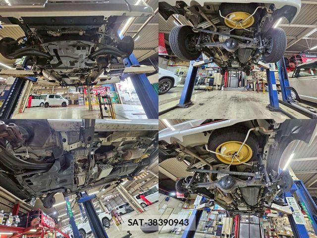 Suzuki EVERY 2018-02 8365829-14
