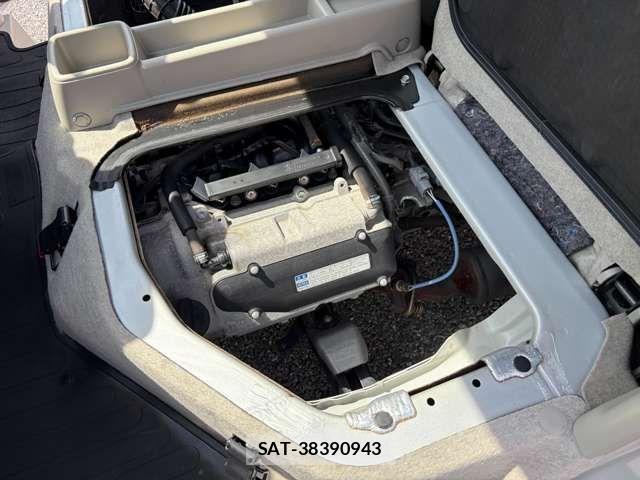 Suzuki EVERY 2018-02 8365829-24