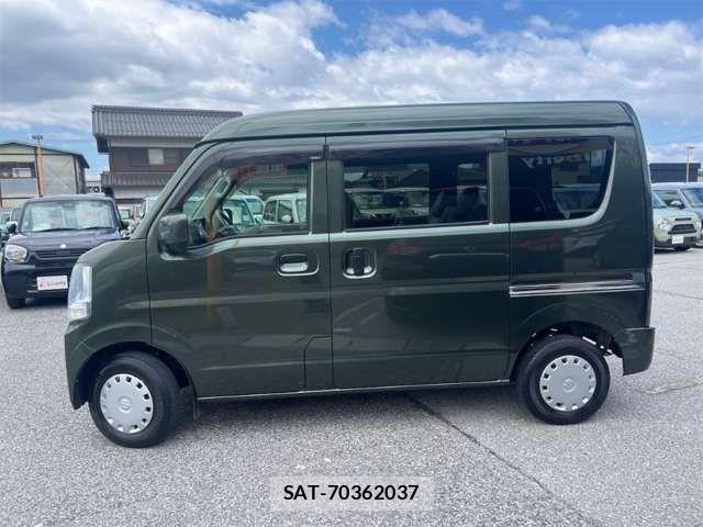 Suzuki EVERY 2019-03 8365812-10