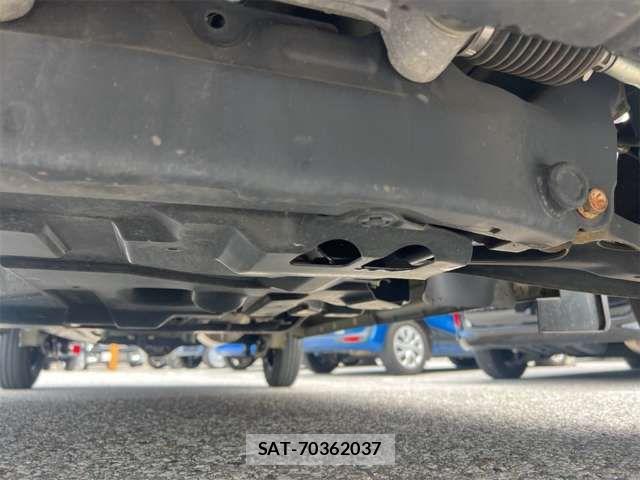 Suzuki EVERY 2019-03 8365812-16
