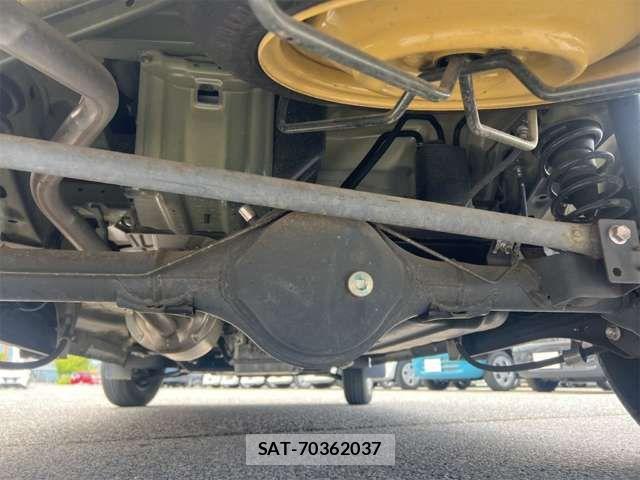 Suzuki EVERY 2019-03 8365812-17