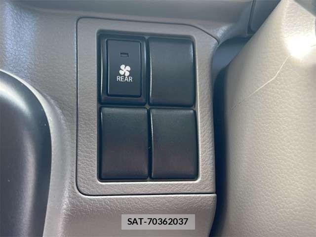 Suzuki EVERY 2019-03 8365812-3