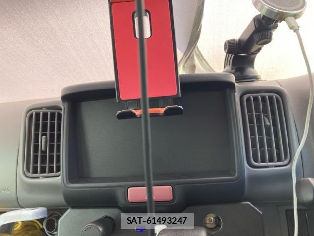 Suzuki EVERY 2022-08 8365823-18