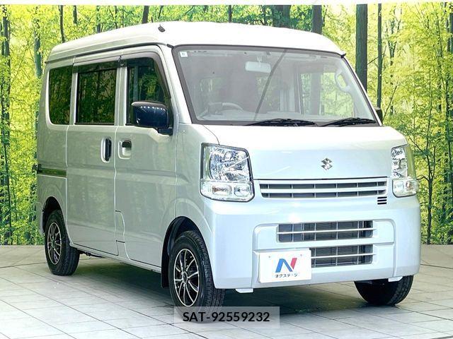 Suzuki EVERY 2023-06 8365820-15