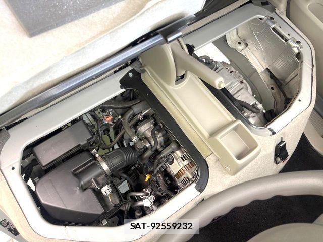 Suzuki EVERY 2023-06 8365820-17