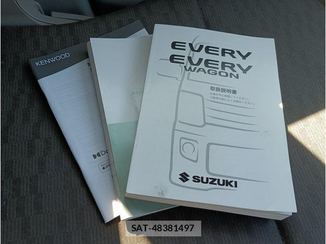 Suzuki EVERY 2022-04 8371641-11