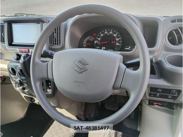 Suzuki EVERY 2022-04 8371641-16