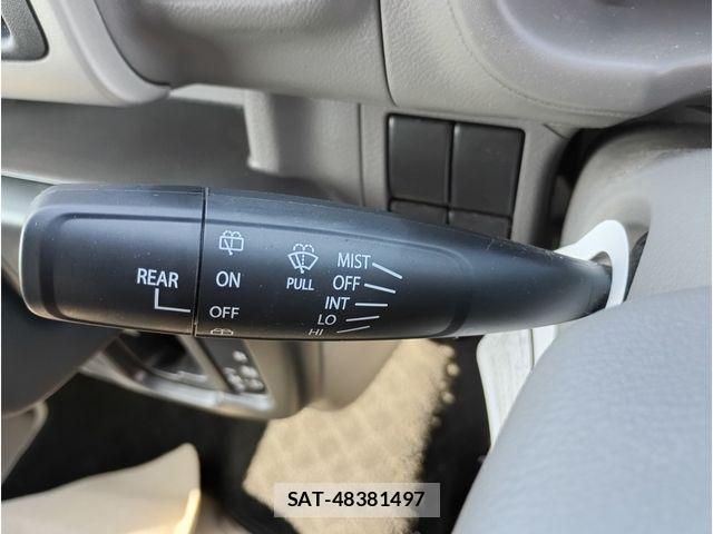 Suzuki EVERY 2022-04 8371641-19