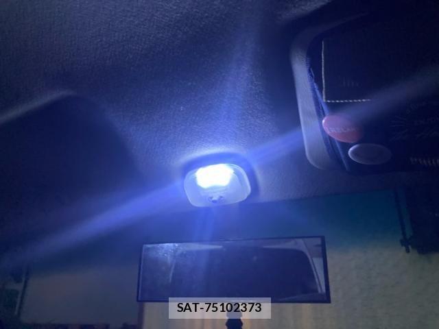 Suzuki EVERY 2005-07 8371642-9