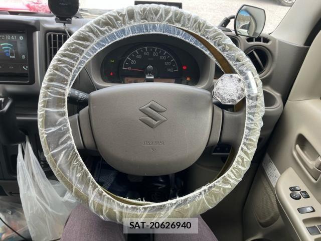 Suzuki EVERY 2018-03 8412309-10