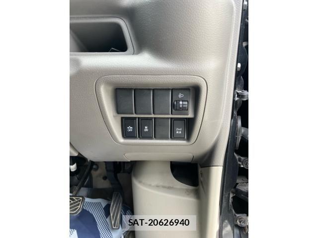 Suzuki EVERY 2018-03 8412309-18
