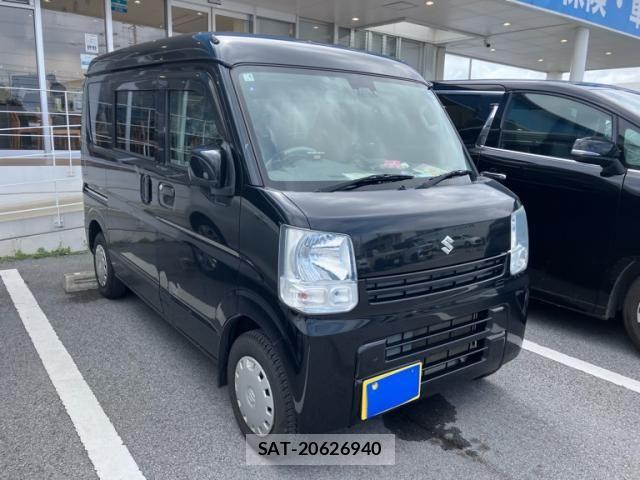 Suzuki EVERY 2018-03 8412309-1