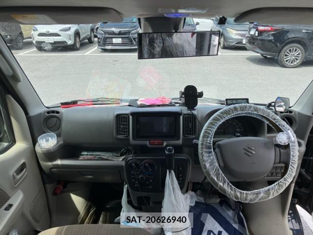 Suzuki EVERY 2018-03 8412309-23