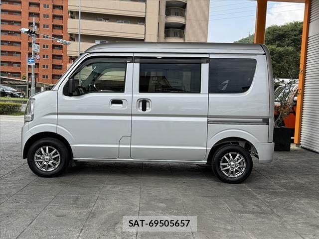 Suzuki EVERY 2019-09 8412300-11