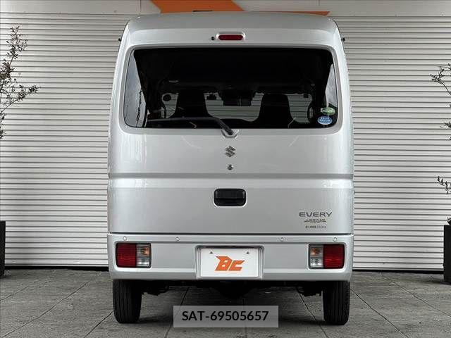 Suzuki EVERY 2019-09 8412300-13