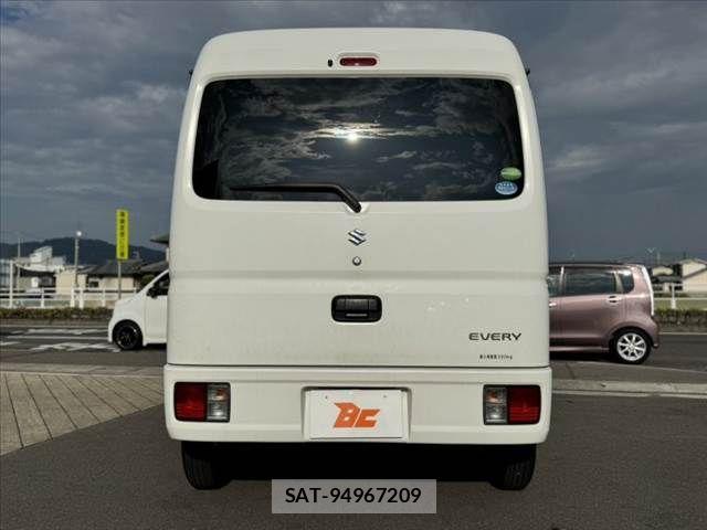 Suzuki EVERY 2017-11 8412307-13