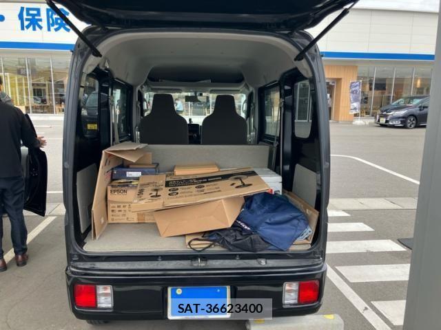 Suzuki EVERY 2017-07 8412305-13