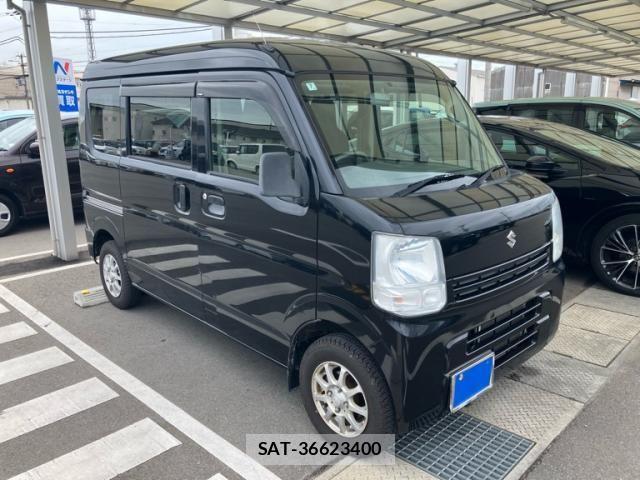 Suzuki EVERY 2017-07 8412305-1