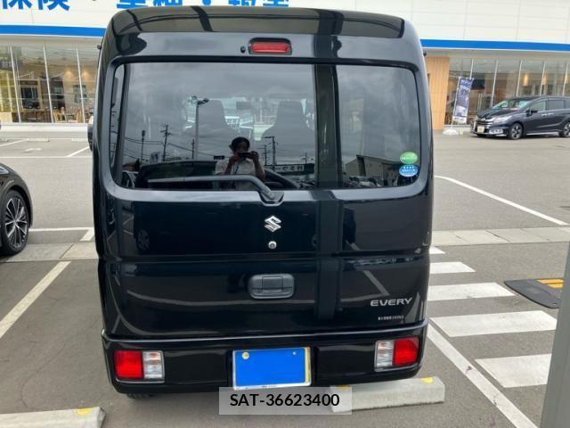 Suzuki EVERY 2017-07 8412305-2