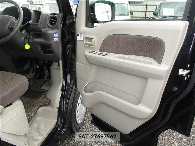 Suzuki EVERY 2021-07 8412302-9