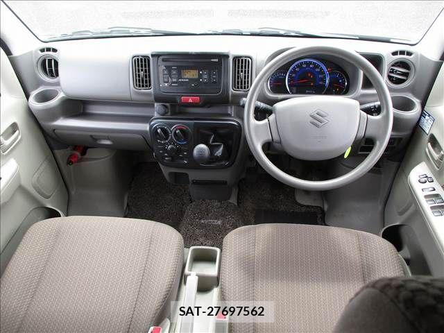 Suzuki EVERY 2021-07 8412302-12